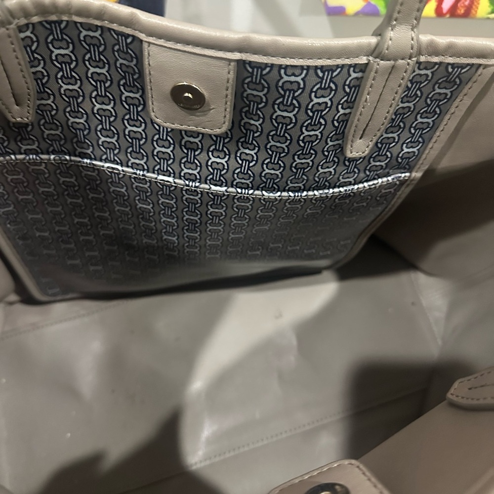 Tory Burch Blue and Gray Tote Bag - Picture 4 of 4